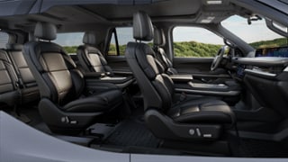 2025 Lincoln Lincoln Navigator Internal Image 1
